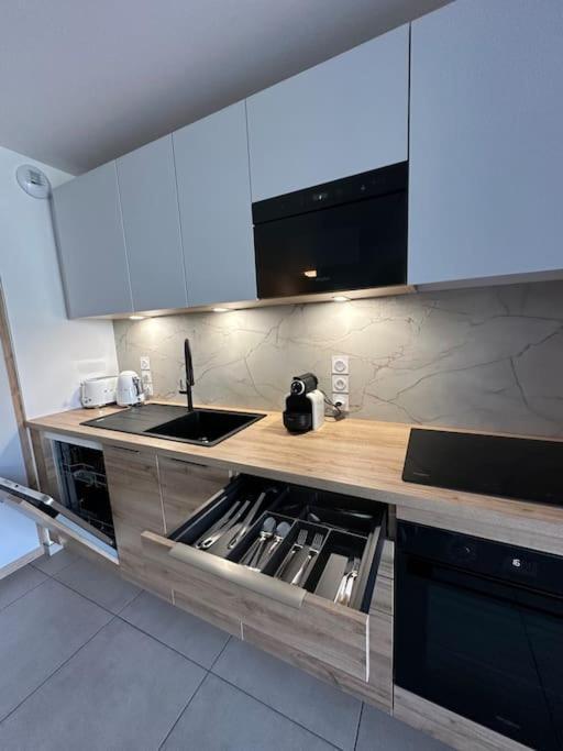 Royal Park Lake View Apartment Evian-les-Bains Exterior photo